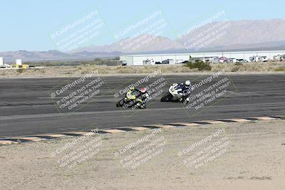 media/Jan-16-2026-CVMA Friday Practice (Fri) [[6f2bf47531]]/5-Racer 4-Trackday1/Session 2 (Bowl)/